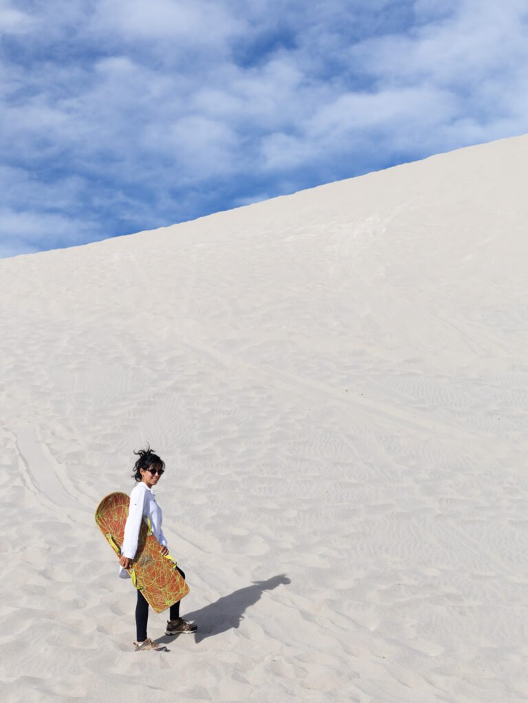 Snowboard en las Dunas Mágicas de Saujil Catamarca